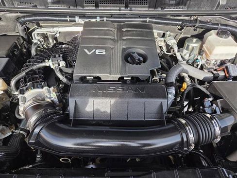Used 2023 Nissan Frontier SV w/ SV Convenience Package image 21