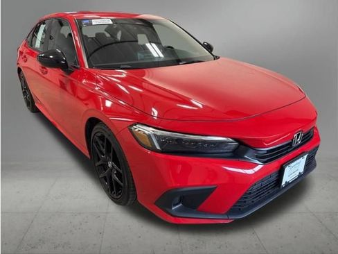 Certified 2024 Honda Civic Sport image 9