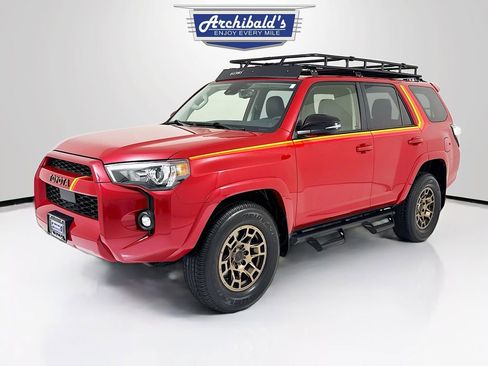 Used 2023 Toyota 4Runner 40th Anniversary SE image 3