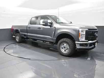 New 2026 Ford F350 XL w/ XL Off-Road Package