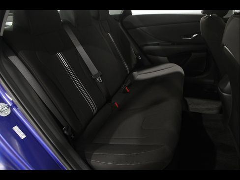 Certified 2023 Hyundai Elantra SEL w/ Convenience Package FWD image 17