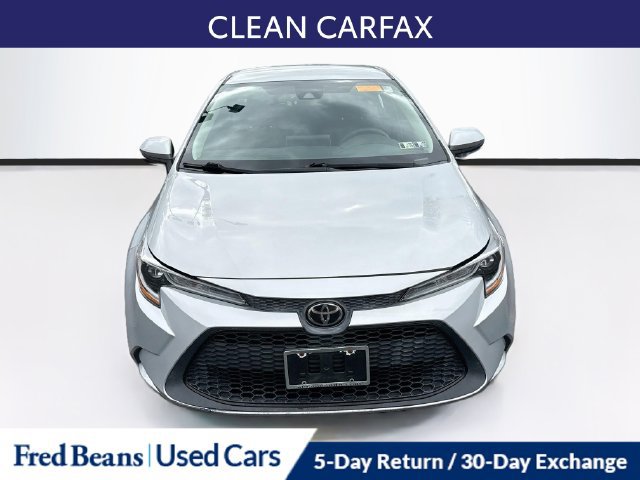 Used 2020 Toyota Corolla LE FWD image 2