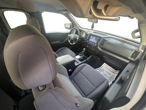 Used 2024 Nissan Frontier S w/ Technology Package RWD image 14