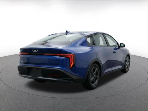 Used 2025 Kia K4 FWD image 9