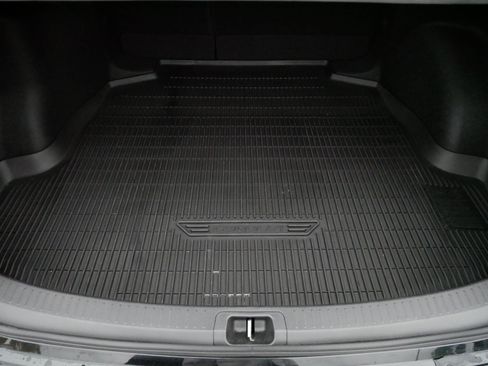 Certified 2025 Toyota Corolla LE FWD image 18