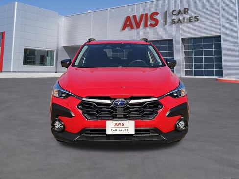 Used 2025 Subaru Crosstrek 2.5i Premium AWD/4WD image 2