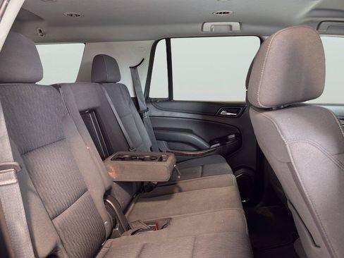 Used 2020 Chevrolet Tahoe LS RWD image 16
