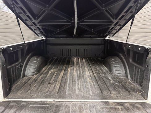 Used 2022 Ford F250 XL w/ STX Appearance Package image 11