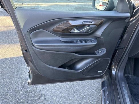 Used 2019 GMC Terrain Denali w/ LPO, 'HIT The Road' Package image 13