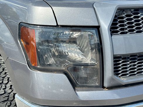 Used 2013 Ford F150 XLT w/ XLT Chrome Pkg AWD/4WD image 12