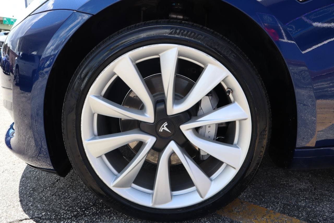Used 2019 Tesla Model 3 Performance AWD/4WD image 30