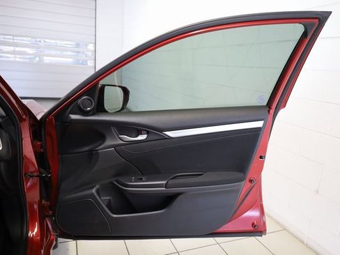 Used 2019 Honda Civic EX image 29
