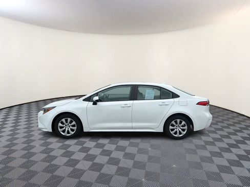 Used 2024 Toyota Corolla LE FWD image 6