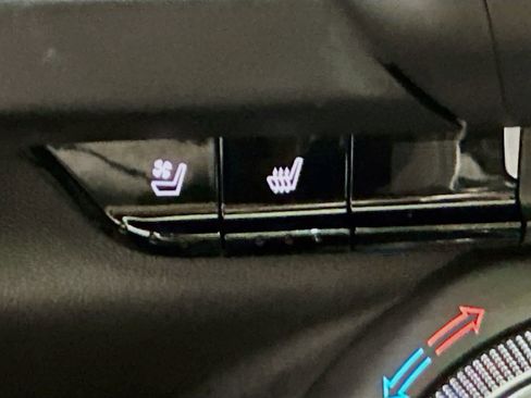 Used 2020 Chevrolet Camaro SS image 21