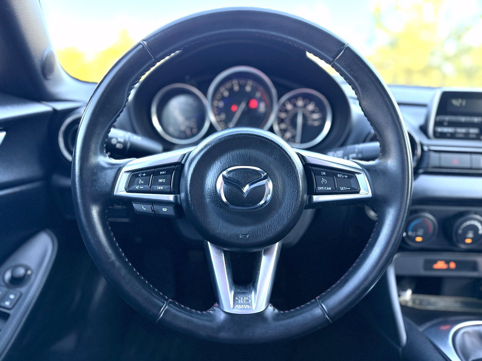 Used 2016 MAZDA MX-5 Miata Sport RWD image 24