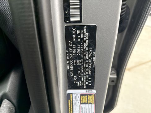 Used 2024 Kia Forte GT-Line image 11