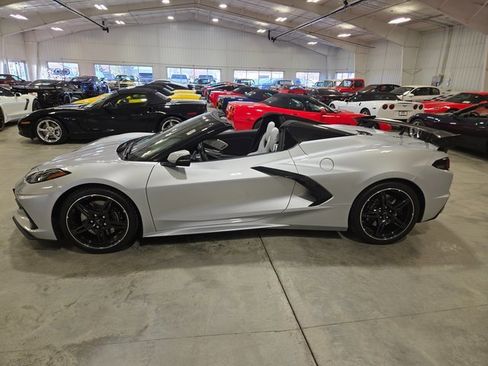 Used 2020 Chevrolet Corvette Stingray Premium Conv w/ 3LT Preferred Equipment Group image 2