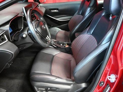 Certified 2024 Toyota Corolla XSE image 2