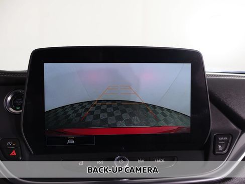 Used 2024 Chevrolet Blazer LT w/ Convenience Package FWD image 6