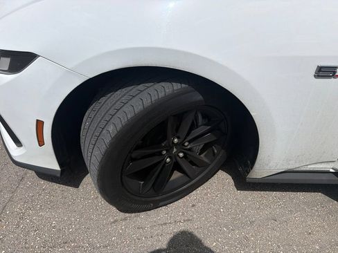 Used 2024 Ford Mustang GT RWD image 7
