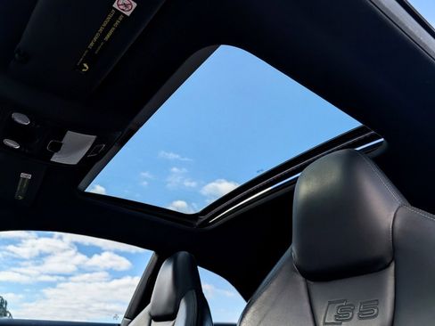 Used 2009 Audi S5 4.2 image 15