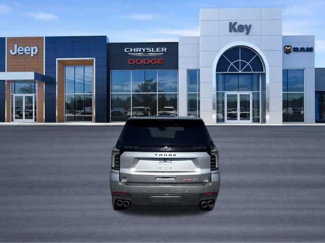 Used 2025 Chevrolet Tahoe RST w/ Comfort Package AWD/4WD image 4
