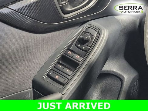 Used 2018 Subaru Crosstrek 2.0i Premium AWD/4WD image 23