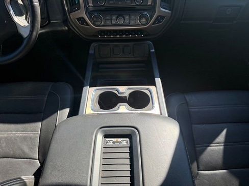 Used 2017 GMC Sierra 1500 Denali w/ Denali Ultimate Package image 29