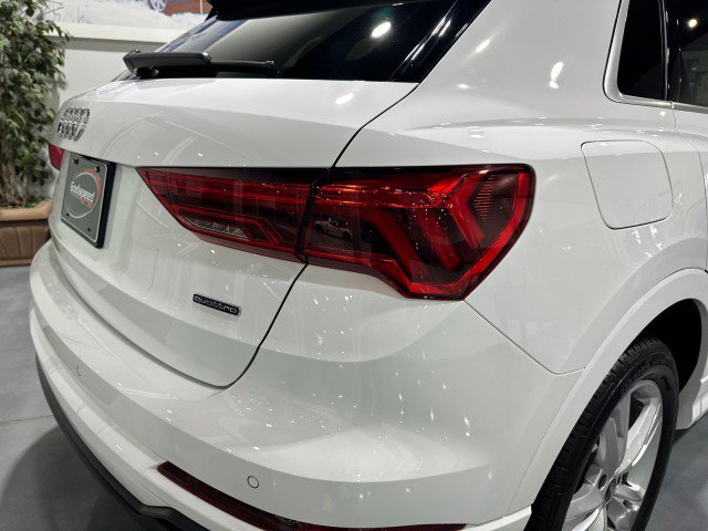 Used 2022 Audi Q3 2.0T Premium AWD/4WD image 34