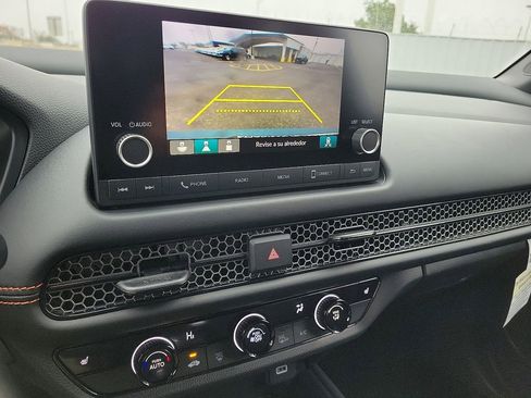 Used 2025 Honda HR-V Sport image 12