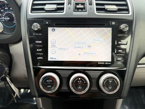 Used 2017 Subaru Forester 2.5i Limited image 36