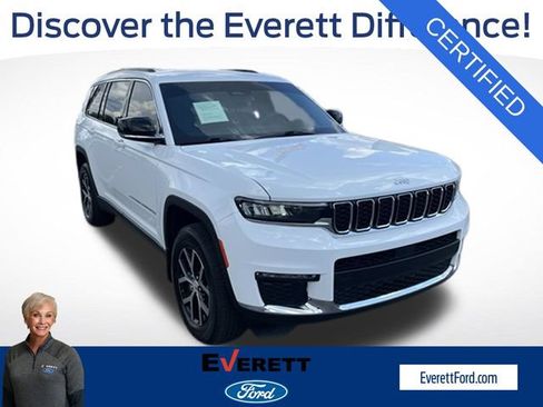 Used 2025 Jeep Grand Cherokee L Limited w/ Trailer Tow Package AWD/4WD image 1