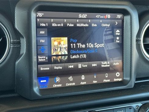 Used 2022 Jeep Gladiator Overland w/ Popular Equipment Package image 20