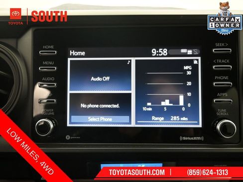 Used 2022 Toyota Tacoma SR AWD/4WD image 13