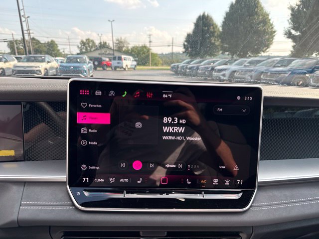 New 2026 Volkswagen Tiguan SE R-Line AWD/4WD image 20