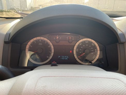 Used 2008 Ford Escape XLT AWD/4WD image 10
