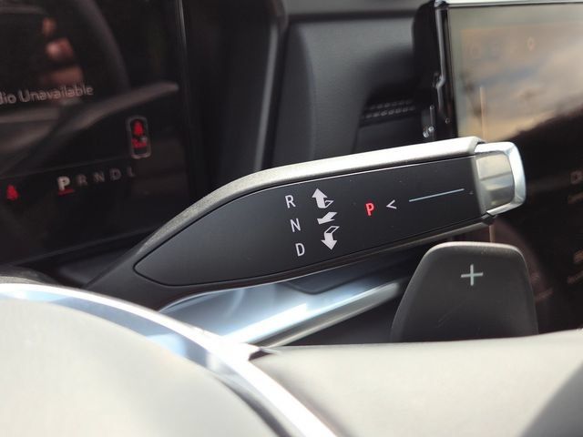 New 2027 GMC Terrain Elevation w/ Elevation Premium Package AWD/4WD image 32