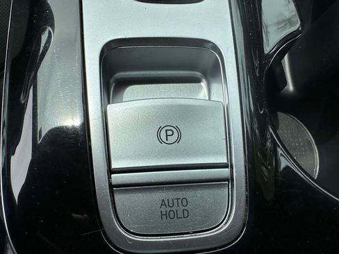 Certified 2024 Hyundai Tucson Limited AWD/4WD image 30
