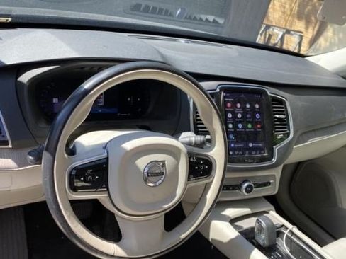 Used 2024 Volvo XC90 B6 Plus AWD/4WD image 2