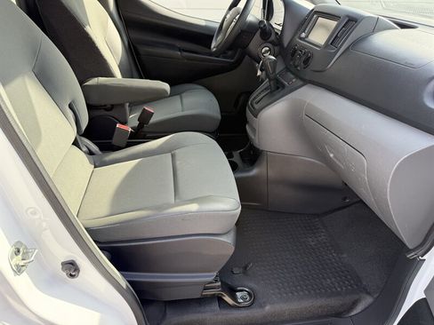 Used 2021 Nissan NV200 SV FWD image 3