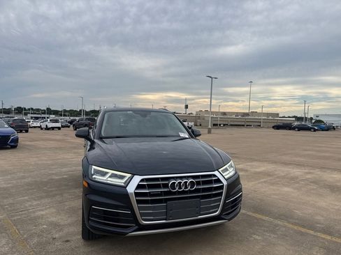 Used 2018 Audi Q5 2.0T Premium Plus AWD/4WD image 3