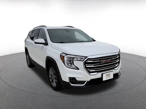 Used 2023 GMC Terrain SLT FWD image 3