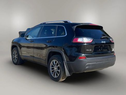Used 2019 Jeep Cherokee Latitude Plus w/ Cold Weather Group AWD/4WD image 3