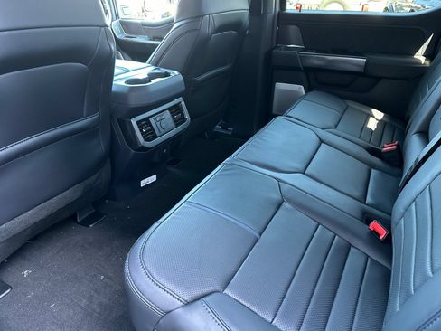 New 2026 Ford F350 Platinum w/ Tremor Off-Road Package AWD/4WD image 13