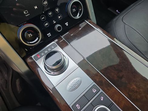 Used 2020 Land Rover Range Rover Long Wheelbase HSE image 33