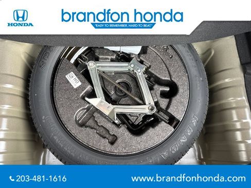 Used 2024 Honda Civic EX-L image 30