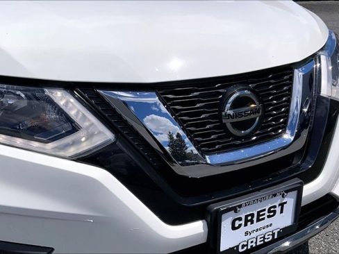 Used 2019 Nissan Rogue SV w/ Premium Package AWD/4WD image 29