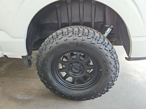 Used 2024 Ford F150 STX image 25