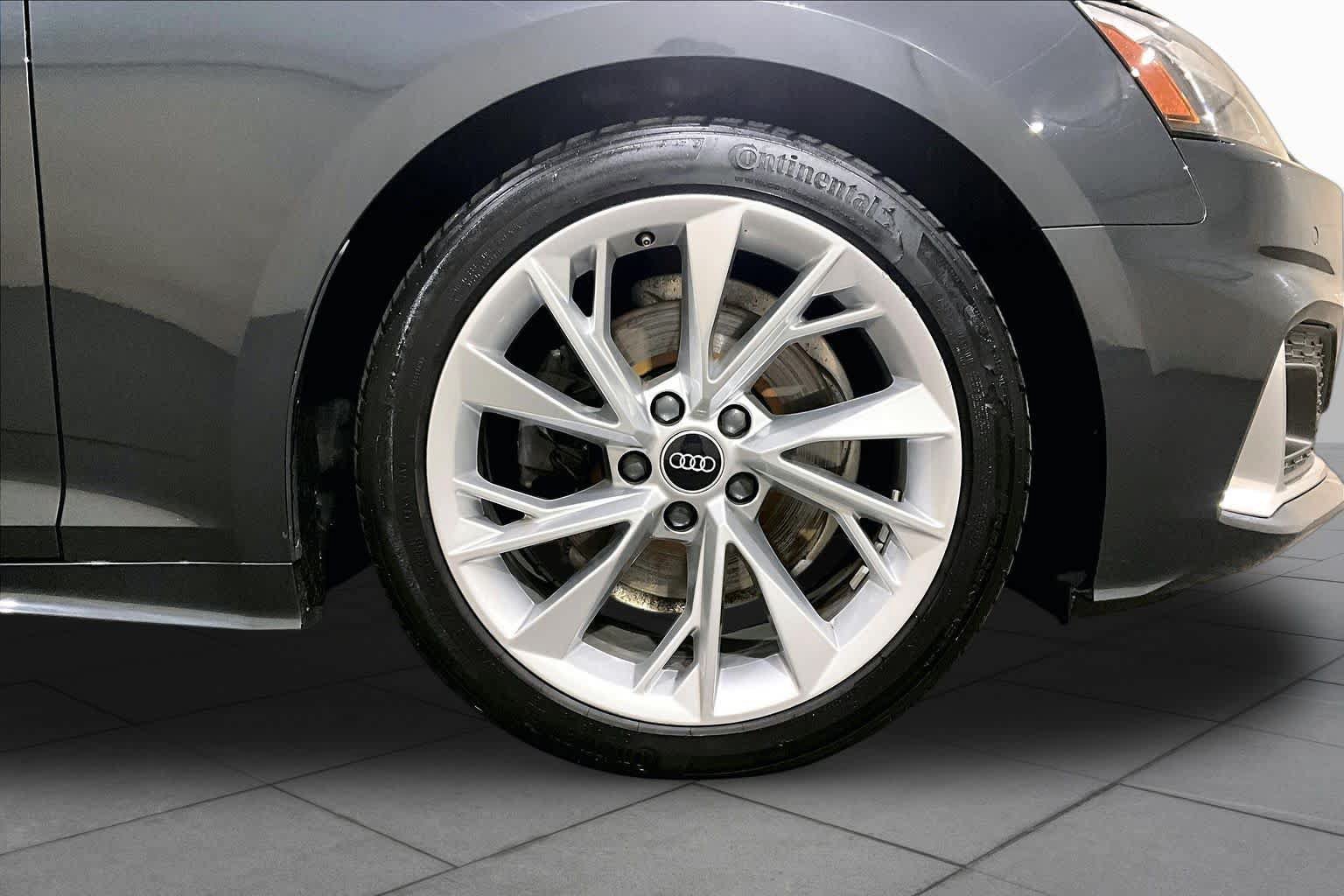 Used 2022 Audi A5 2.0T Premium w/ Convenience Package AWD/4WD image 10