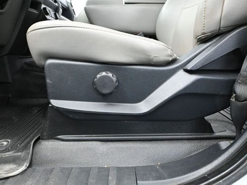 Used 2022 Ford F250 XL w/ Power Equipment Group AWD/4WD image 23